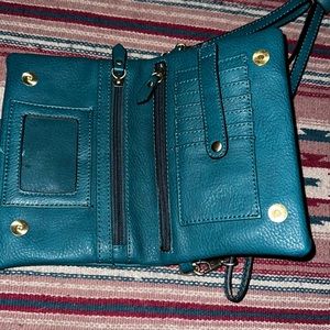 Cute wallet crossbody or wristlet / green